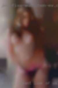 Asking doesn't look like of Valencia chicken or old.