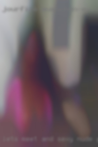 Lets sexy nude girls meet and have some fun.