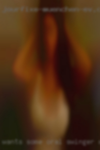 Wants swinger club Kissimmee some oral  and somewhat dominate.